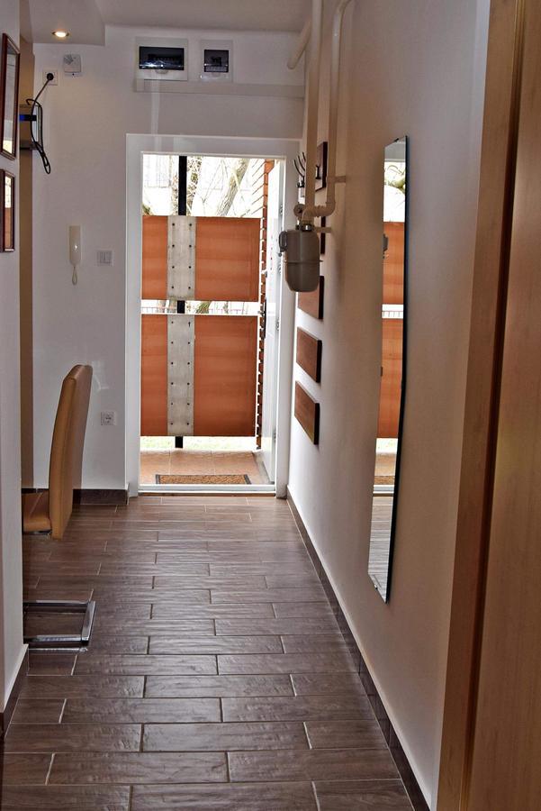 Weninger Studio Apartman Kiskunhalas Luaran gambar