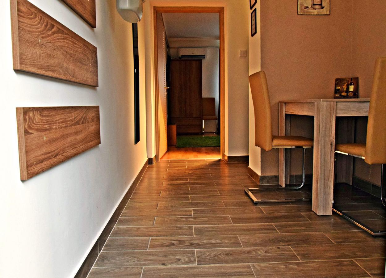Weninger Studio Apartman Kiskunhalas Luaran gambar